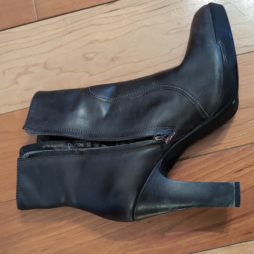 Ladies Geox Gray Leather Boots Size 38 - Picture 6 of 16